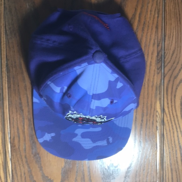 Purple Retro Toronto Raptors Snapback - Picture 8 of 9